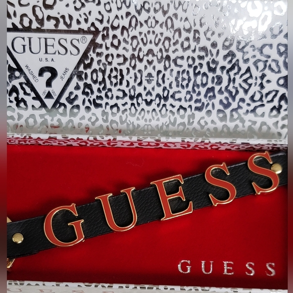 💥 Guess bag charm 💥 - Picture 10 of 13